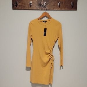 NWT LULUS Mustard Yellow Long Sleeve Bodycon Dress